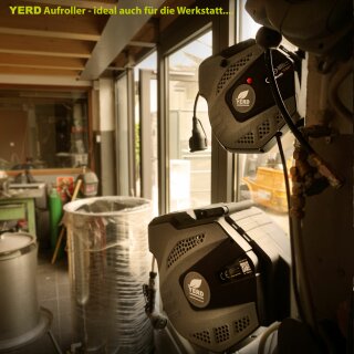 Details:   YERD® automatische Kabeltrommel 14+1 m (v2021), 230V  elektrisches Verlängerungskabel mit Wandhalterung, 15m extra dick gummi-ummanteltes Profi-Stromkabel (H07RN-F Kabel), Aufroller 1000-2500W, Thermoschutz-Schalter, IP34 Spritzschutz, CE, RoHS / automik Elektro-Kabelrolle, automatische Kabelrolle, Stromkabel, Verlängerungskabel, Kabelaufroller,, BGS 3321,  H07RN-F, Gummileitung, Gummikabel, BGS 3321, 